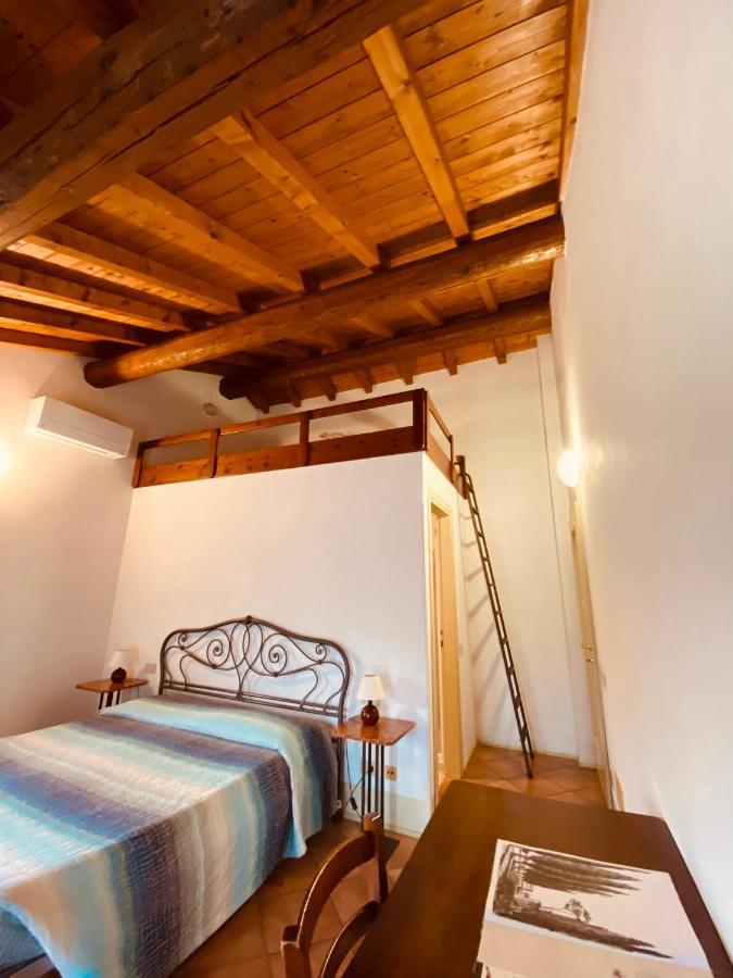 Tenuta Le Sorgive Agriturismo Сольферино Экстерьер фото