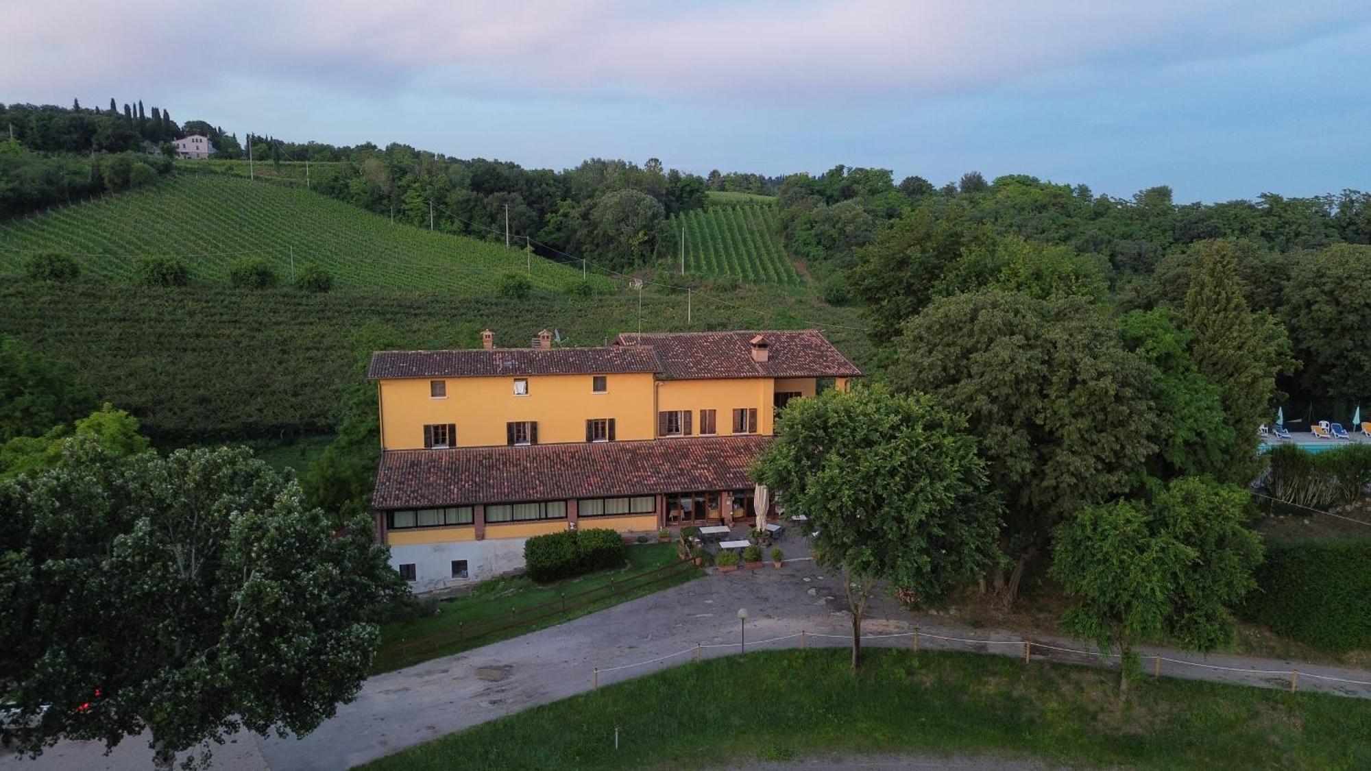 Tenuta Le Sorgive Agriturismo Сольферино Экстерьер фото